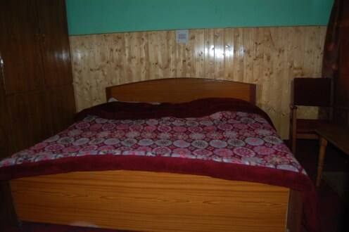 New Jabeen Inn, Srinagar 2